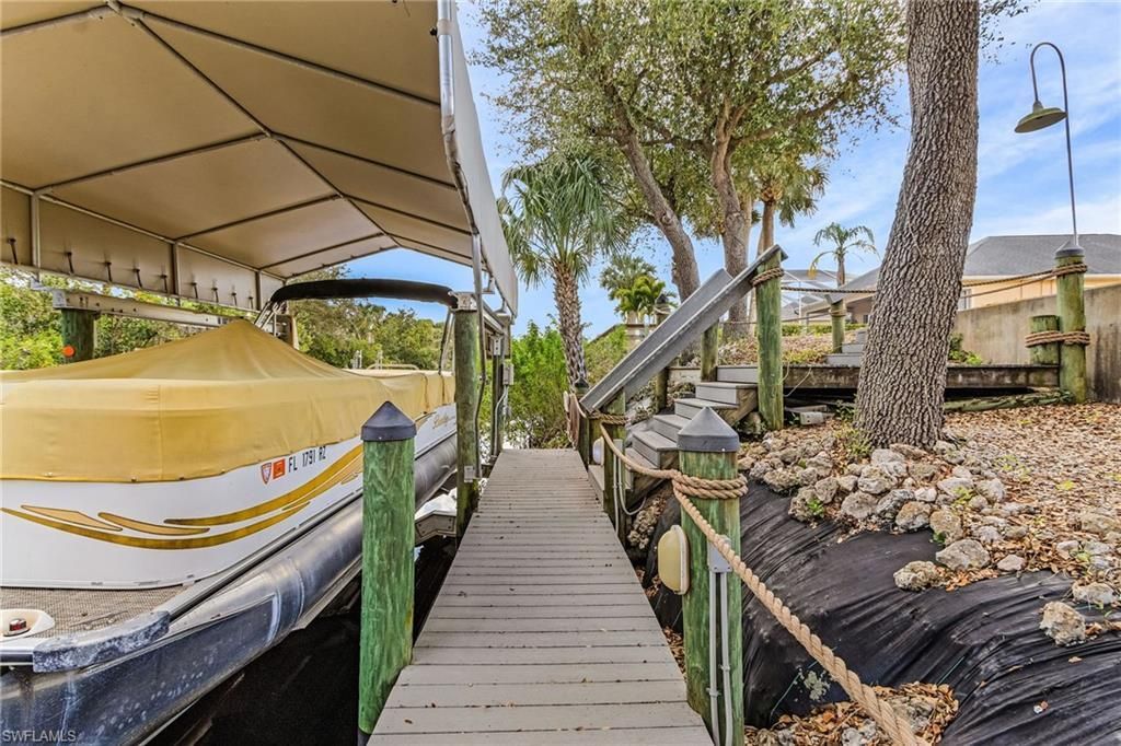 9262 Palm Island Cir , North Fort Myers, FL 33903 Photo