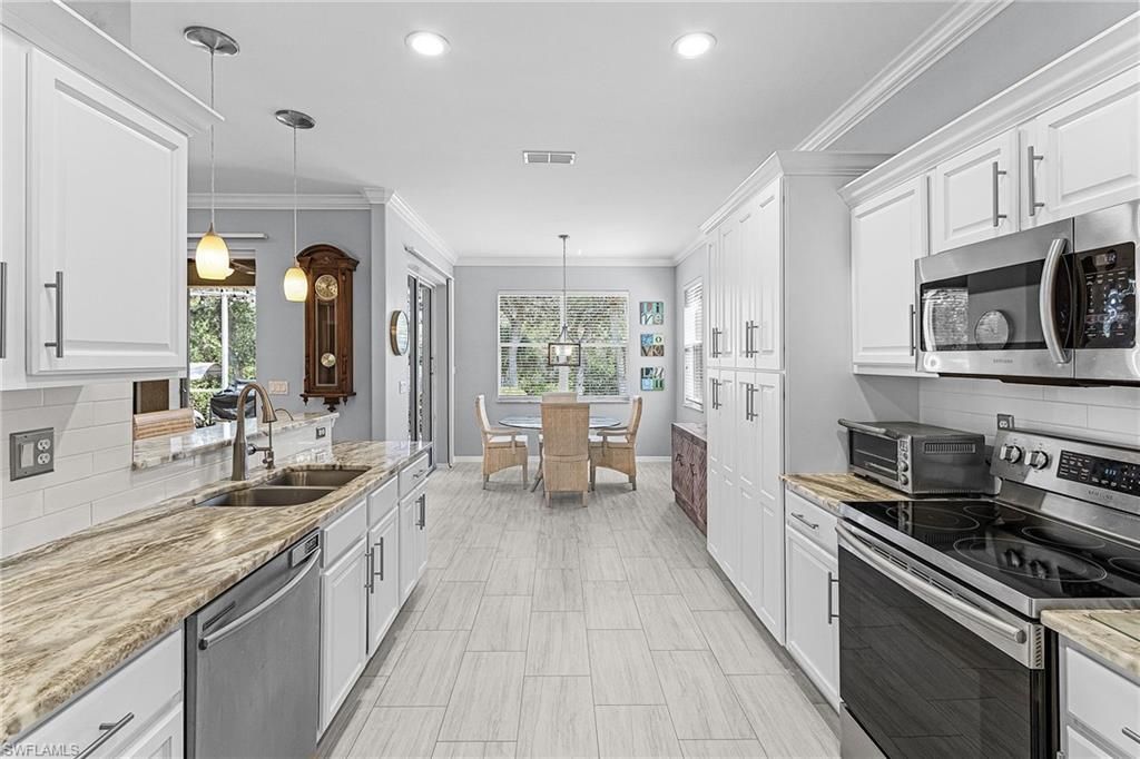 9262 Palm Island Cir , North Fort Myers, FL 33903 Photo