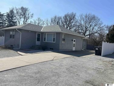 2951 N 70 Street, Lincoln, NE 68507