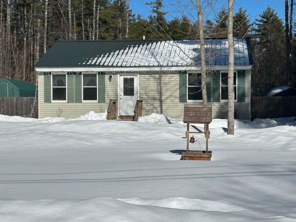 21 Leisure Drive, Ossipee, NH 03814