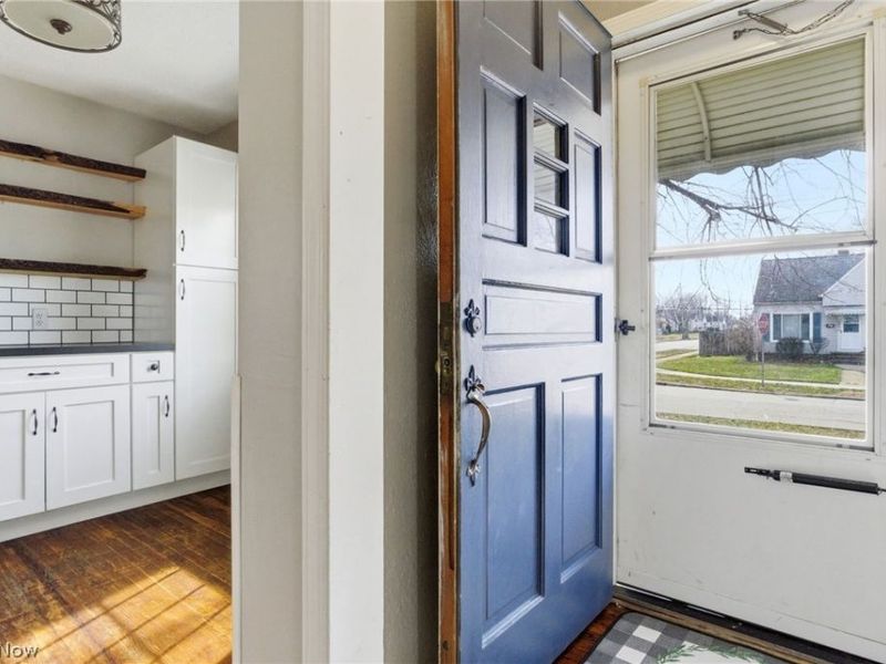 483 E 330th Street, Willowick, OH 44095 Photo 18