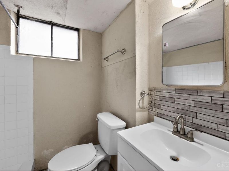 313 Pershing Avenue, Lockland, OH 45215 Photo 21