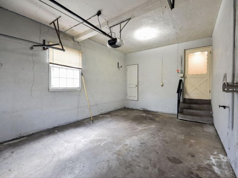 313 Pershing Avenue, Lockland, OH 45215 Photo 32