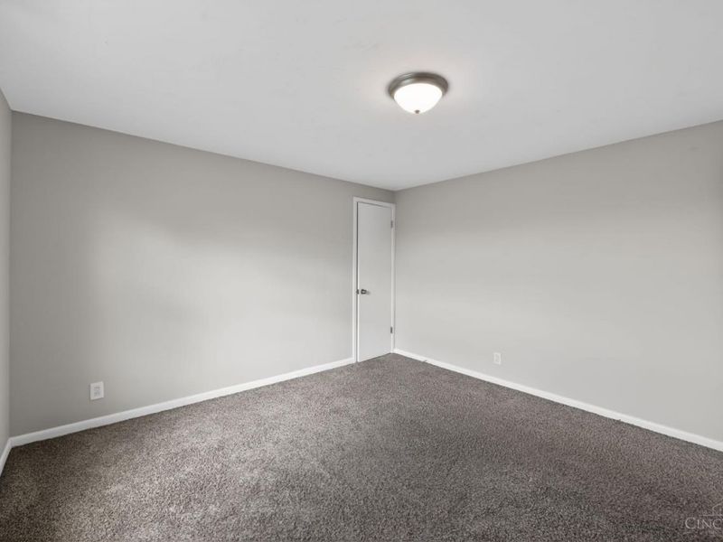 313 Pershing Avenue, Lockland, OH 45215 Photo 8