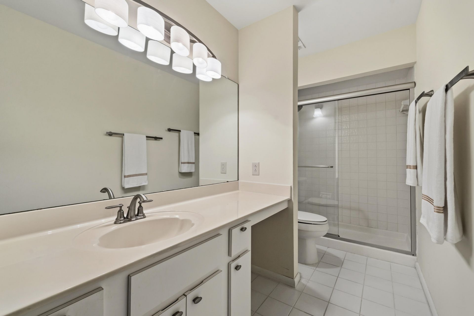 3852 SE Jefferson Street, Stuart, FL 34997 Photo