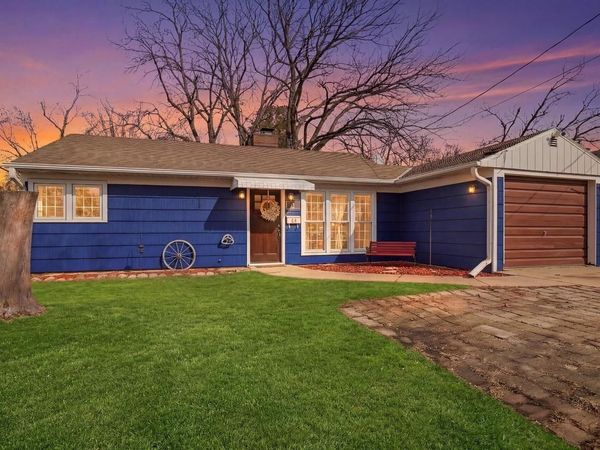 1011 Aurora STREET, Waukesha, WI 53186