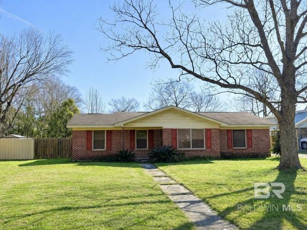 127 Rosemary Avenue, Brewton, AL 36426