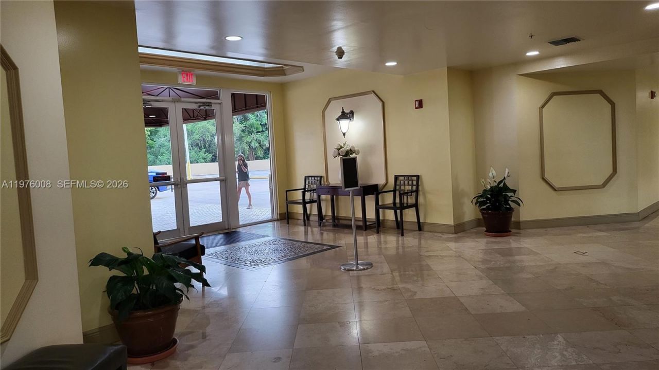 3500 Coral Way, Unit 606, Miami, FL 33145 Photo