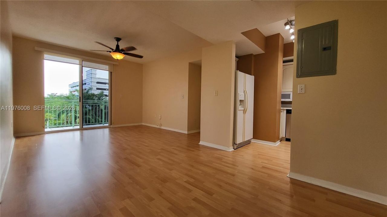 3500 Coral Way, Unit 606, Miami, FL 33145 Photo