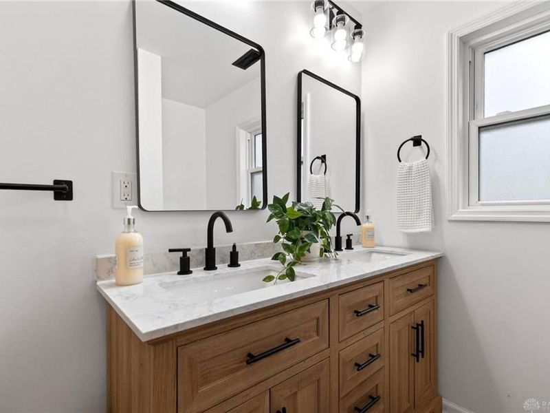 1697 Countryside Drive, Beavercreek, OH 45432 Photo 28