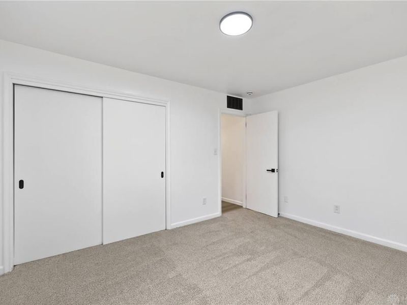 1697 Countryside Drive, Beavercreek, OH 45432 Photo 31