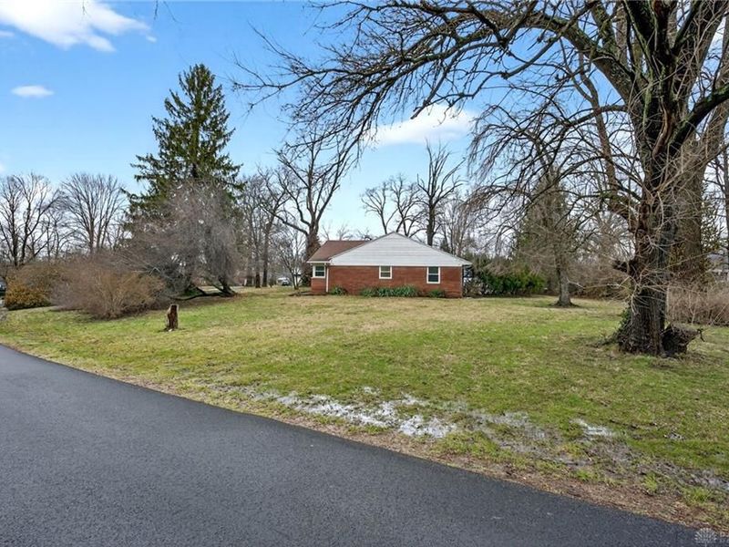 1697 Countryside Drive, Beavercreek, OH 45432 Photo 43