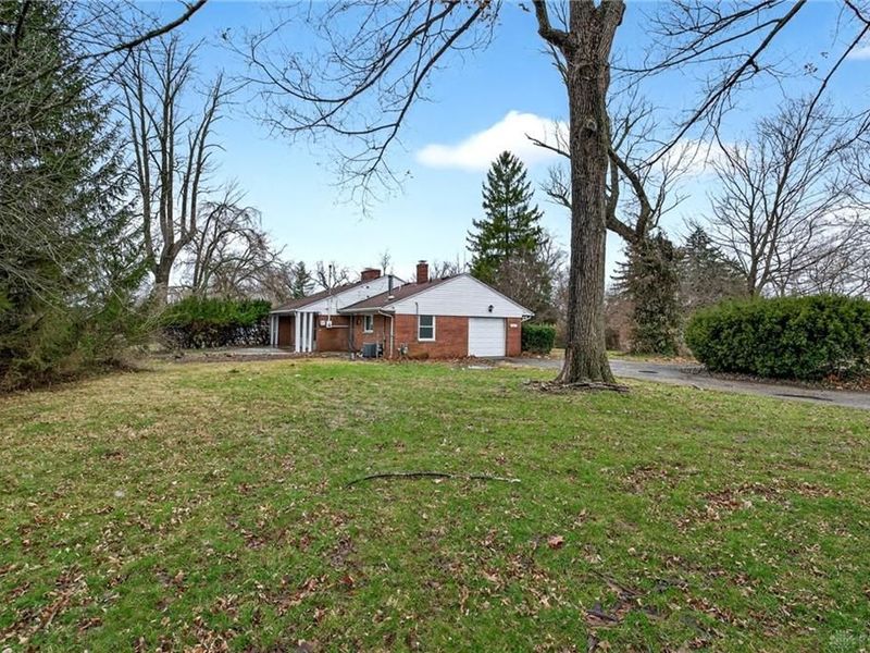 1697 Countryside Drive, Beavercreek, OH 45432 Photo 48