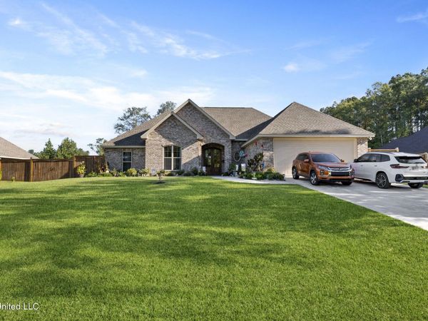 134 N Slade Road, Sumrall, MS 39482