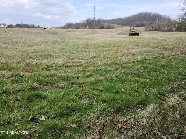 4299 W Andrew Johnson Hwy, Greeneville, TN 37745