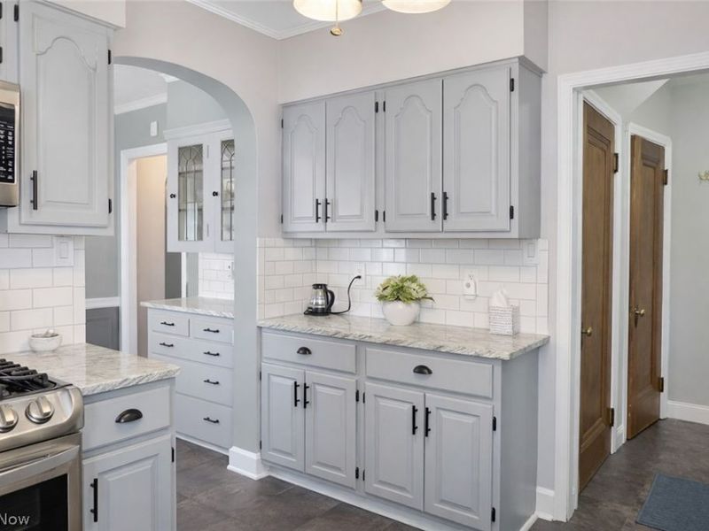 6808 Southington Drive, Parma, OH 44129 Photo 14