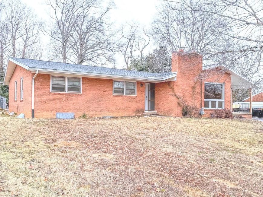 8305 Fort Foote Road , Fort Washington, MD 20744 Main Photo