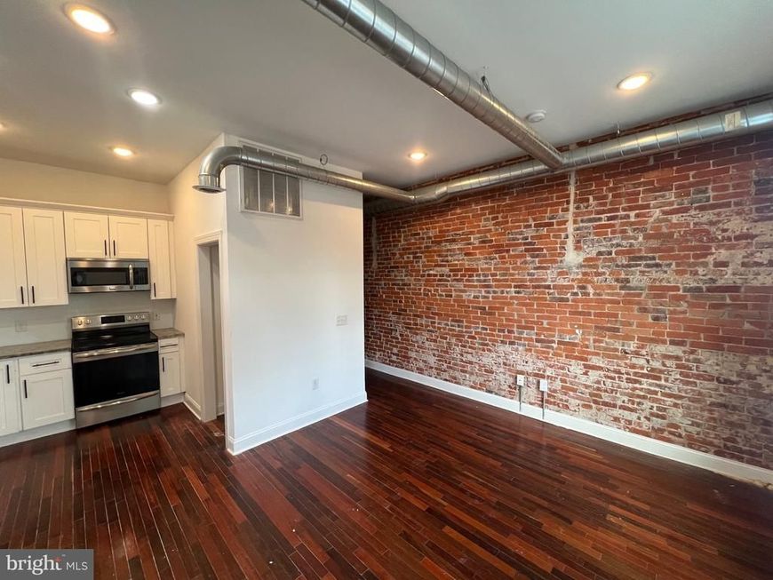 3228 W Diamond Street, Unit 2, Philadelphia, PA 19121 Main Photo