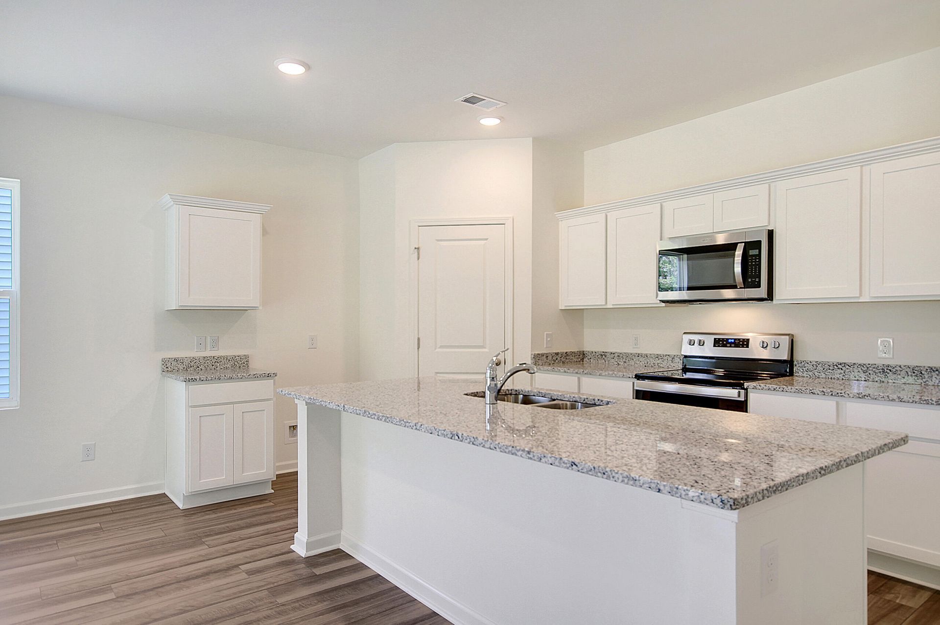 4479 Ocean Farm Drive Photo 9