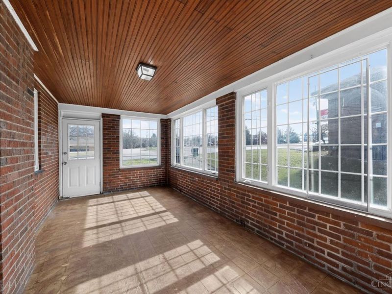 6621 Winton Road, Springfield Twp., OH 45224 Photo 4