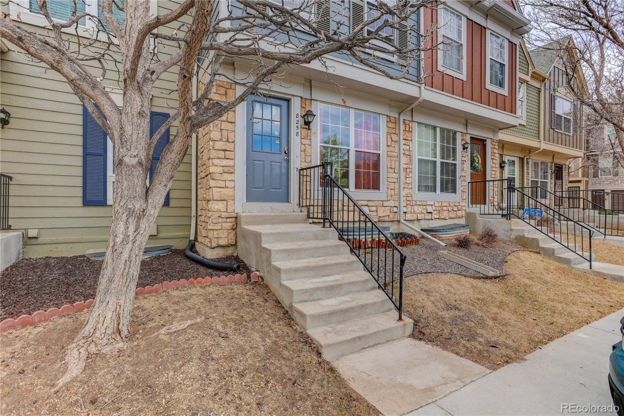 8258 S Fillmore Circle, Centennial, CO 80122 Main Photo