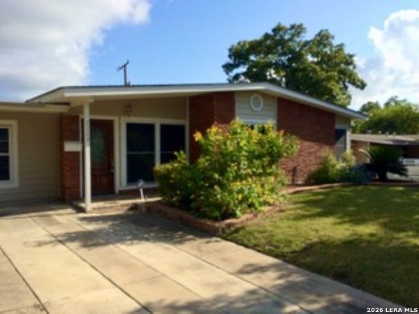 2323 Spicewood, San Antonio, TX 78213