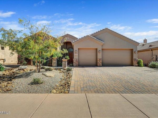 9415 E CAVALRY Drive, Scottsdale, AZ 85262