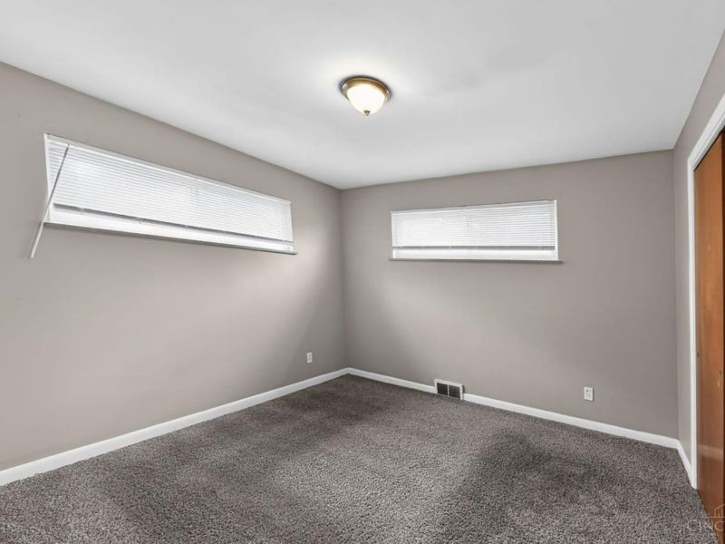 1702 Ashbrook Drive, Cincinnati, OH 45238 Photo 18