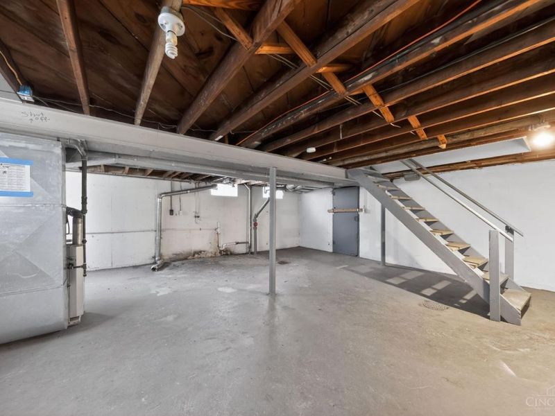 1702 Ashbrook Drive, Cincinnati, OH 45238 Photo 26