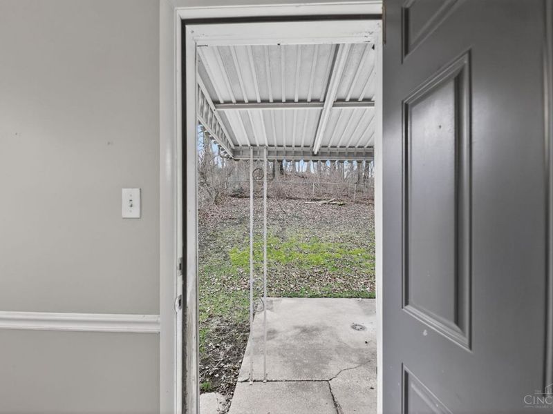 1702 Ashbrook Drive, Cincinnati, OH 45238 Photo 4