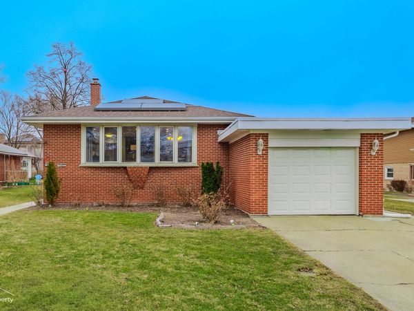 9113 Belleforte Avenue , Morton Grove, IL 60053