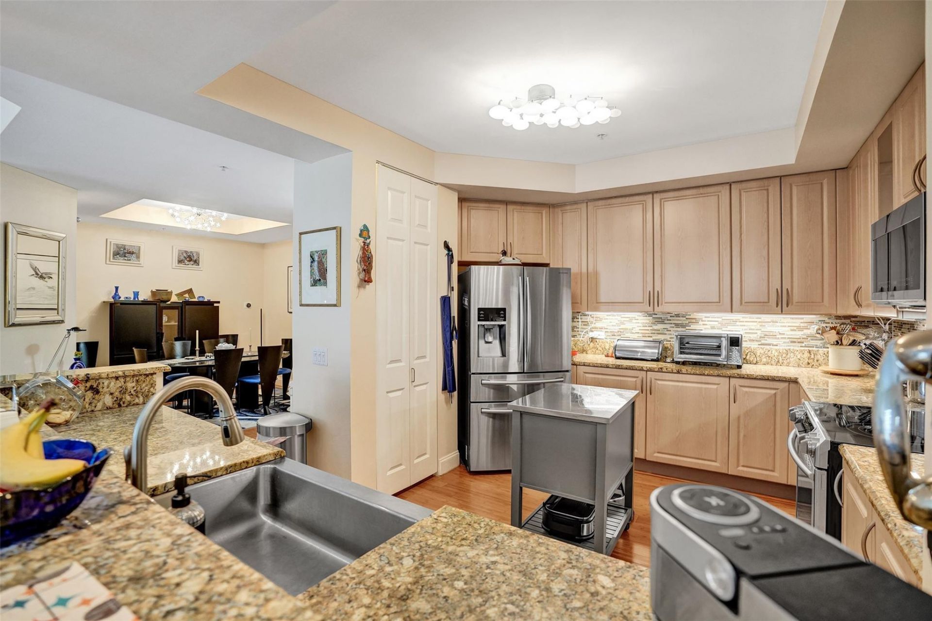 2617 NE 14th Ave, Unit 402, Wilton Manors, FL 33334 Photo