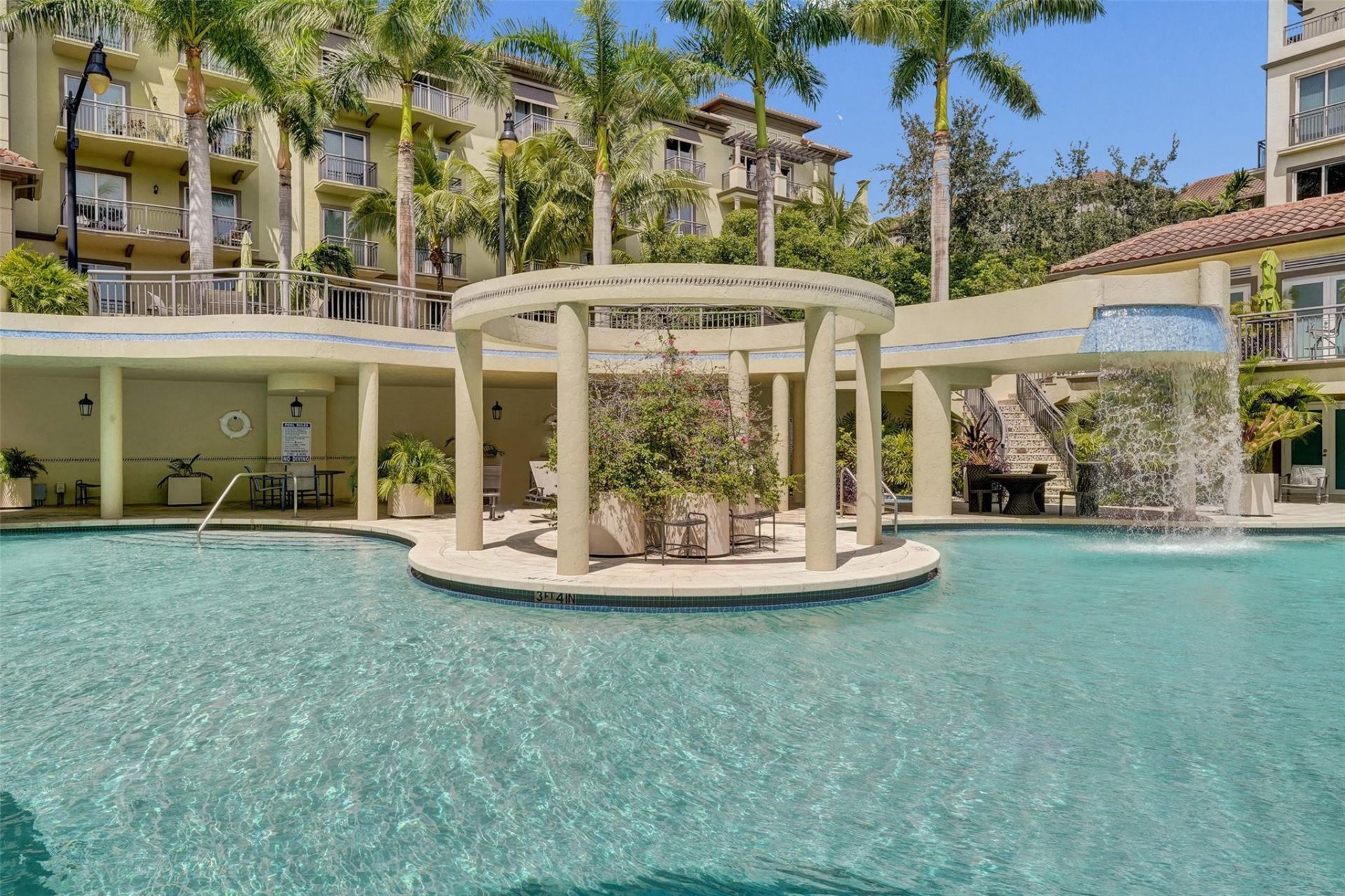 2617 NE 14th Ave, Unit 402, Wilton Manors, FL 33334 Photo