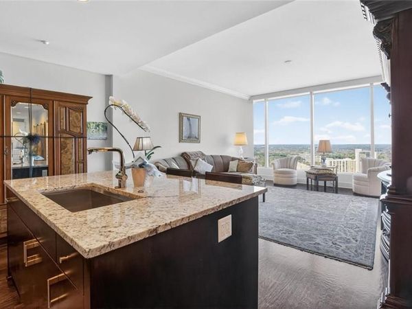 3630 Peachtree Road NE, Unit 2606, Atlanta, GA 30326