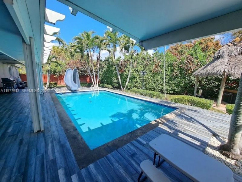 16761 SW 92nd Ave, Palmetto Bay, FL 33157 Photo