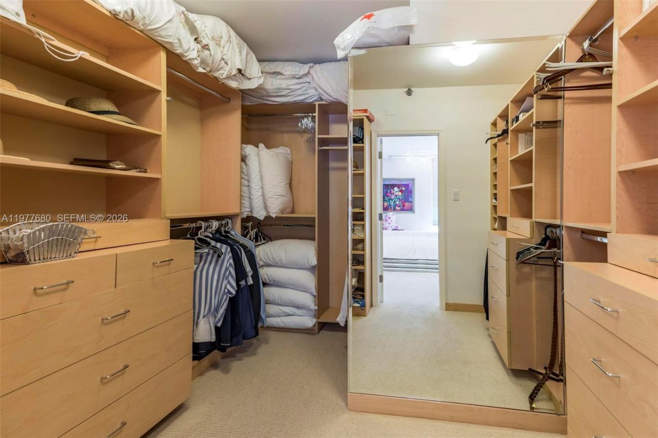 19707 Turnberry Way , Unit 22G, Aventura, FL 33180 Photo