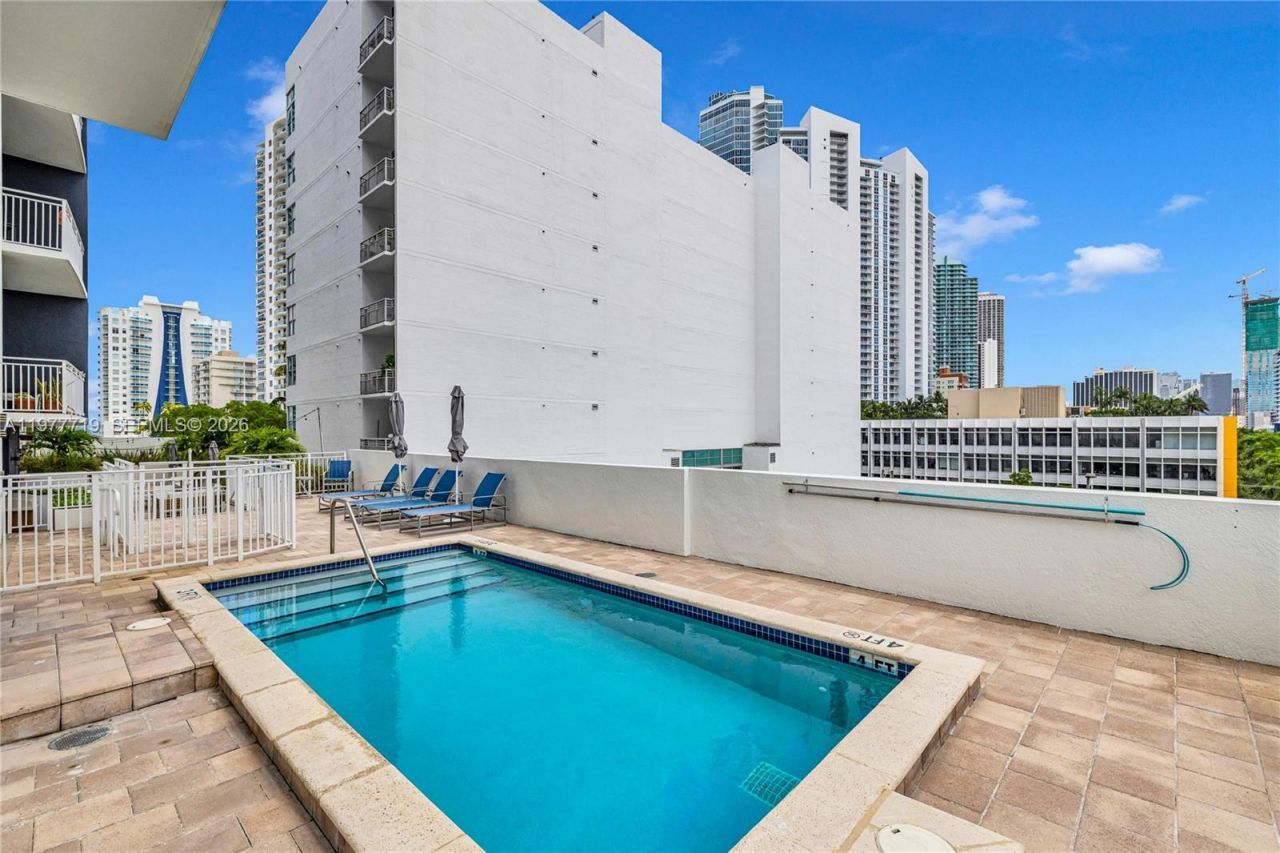 2275 Biscayne Blvd , Unit 504, Miami, FL 33137 Photo
