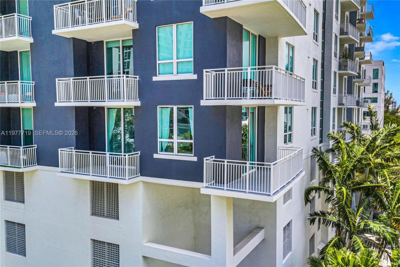 2275 Biscayne Blvd , Unit 504, Miami, FL 33137 Photo