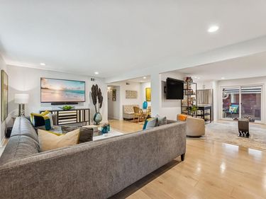 6033 Sandhurst Lane, Unit A, Dallas, TX 75206