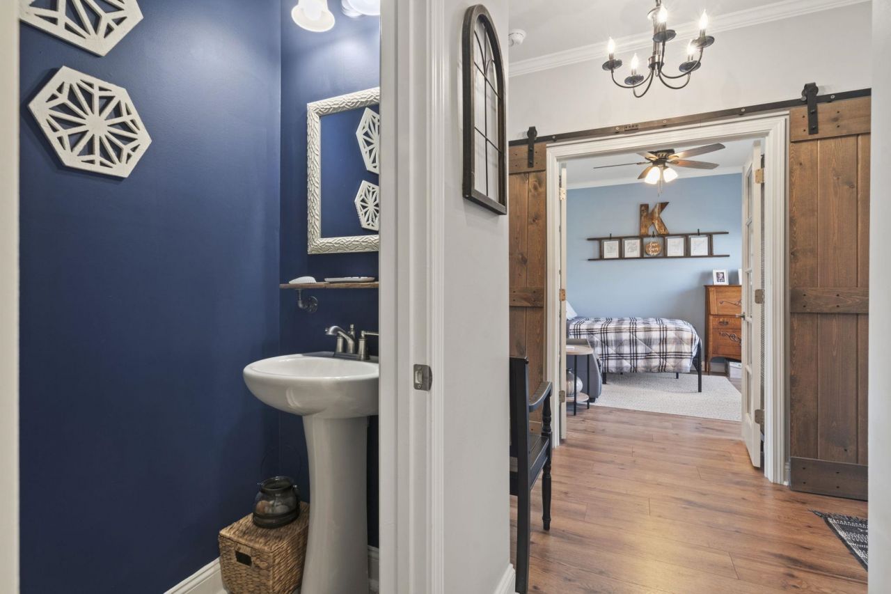 2027 Wilbraham Dr.  Photo 14