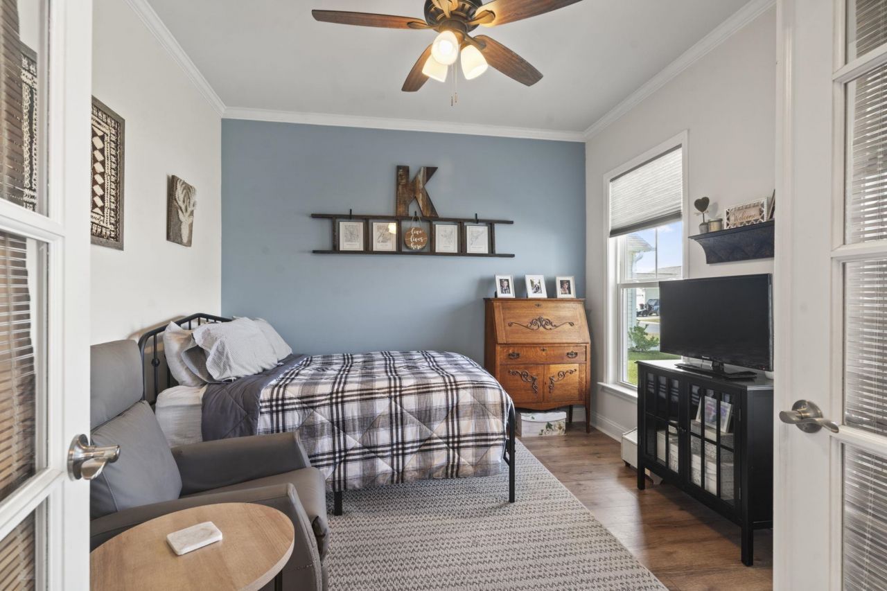 2027 Wilbraham Dr.  Photo 15