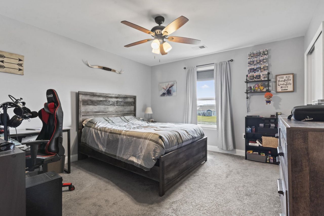 2027 Wilbraham Dr. Photo 19
