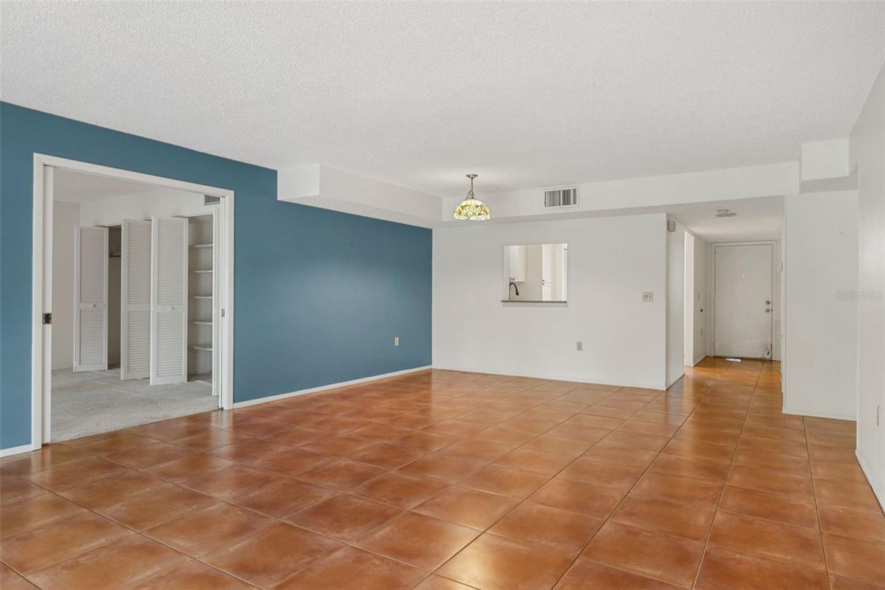 509 Lakeside Drive, Unit 509, Bradenton, FL 34210 Photo