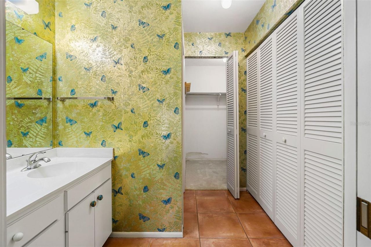 509 Lakeside Drive, Unit 509, Bradenton, FL 34210 Photo