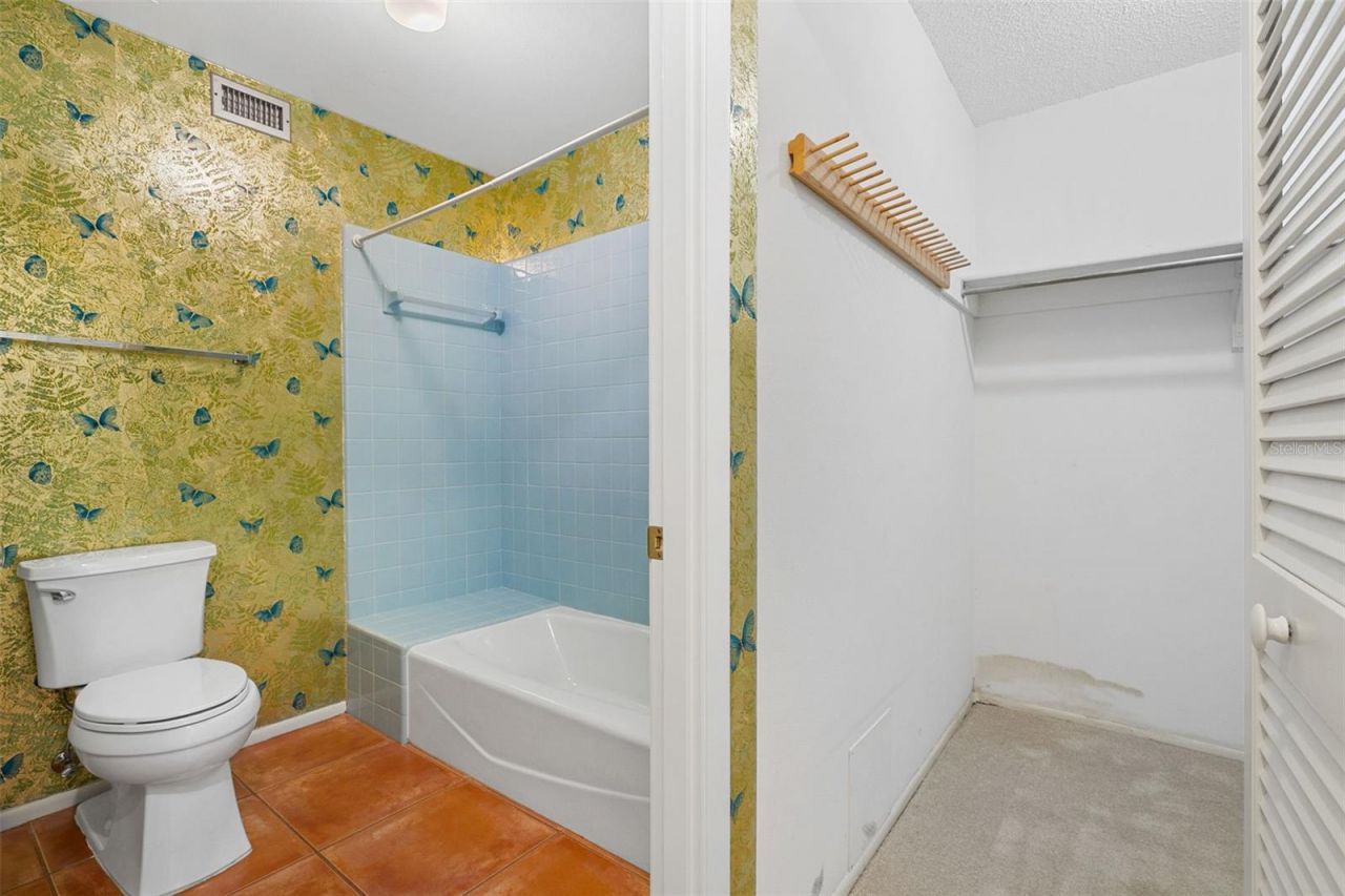 509 Lakeside Drive, Unit 509, Bradenton, FL 34210 Photo