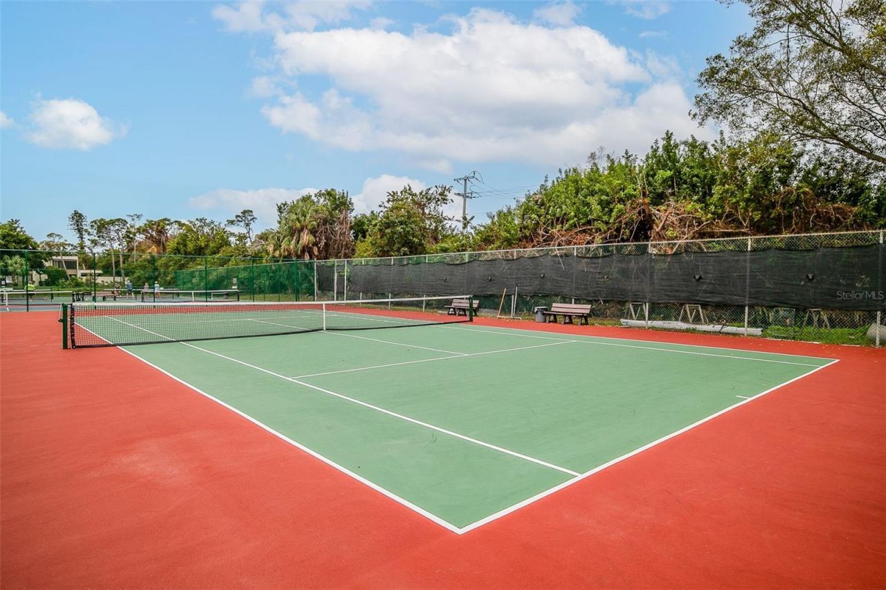 509 Lakeside Drive, Unit 509, Bradenton, FL 34210 Photo