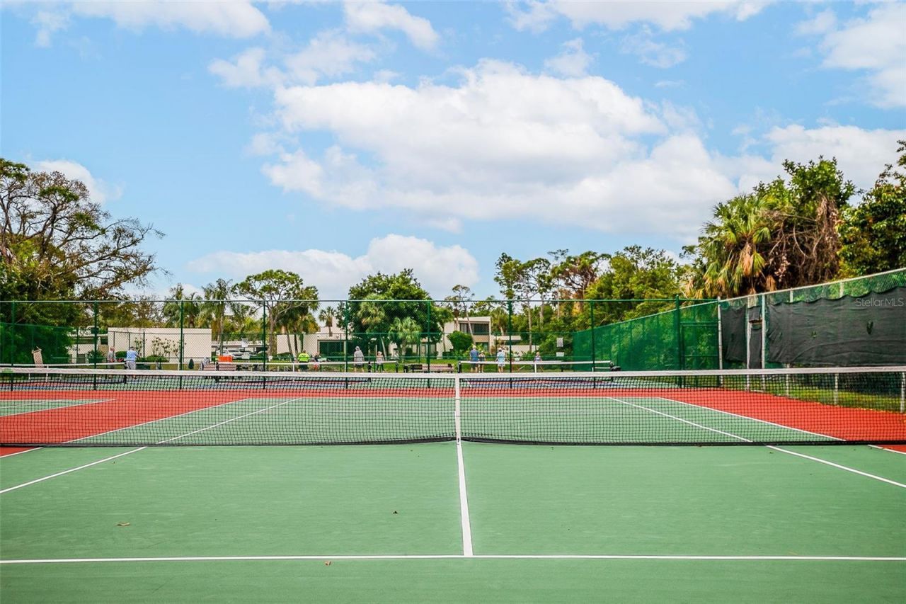 509 Lakeside Drive, Unit 509, Bradenton, FL 34210 Photo