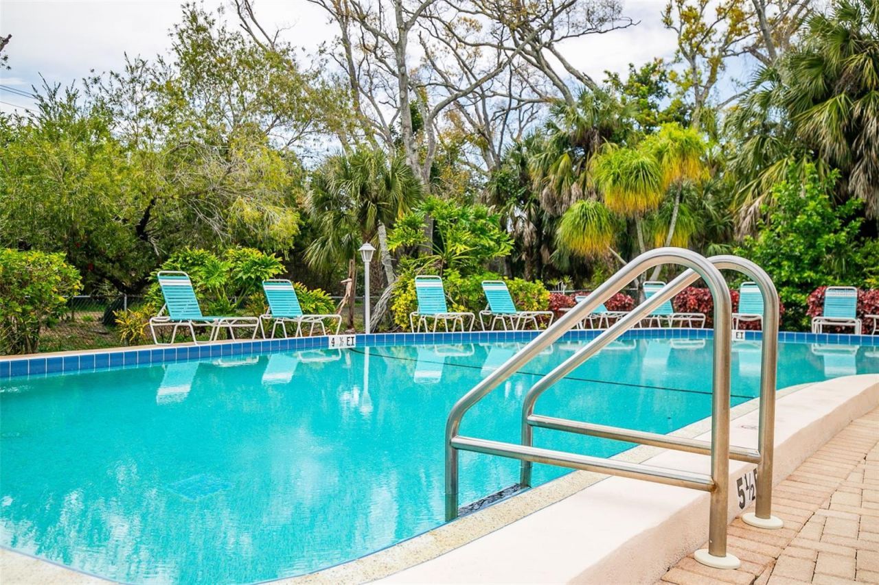 509 Lakeside Drive, Unit 509, Bradenton, FL 34210 Photo