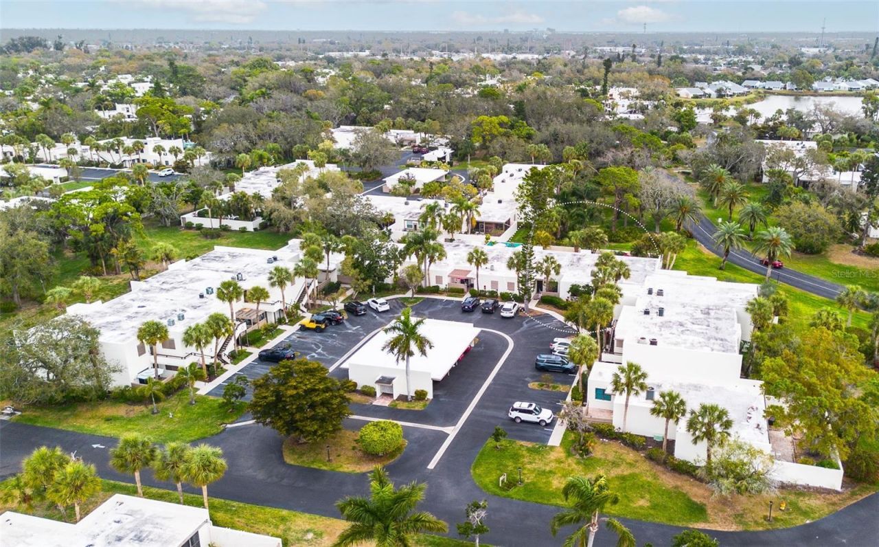 509 Lakeside Drive, Unit 509, Bradenton, FL 34210 Photo