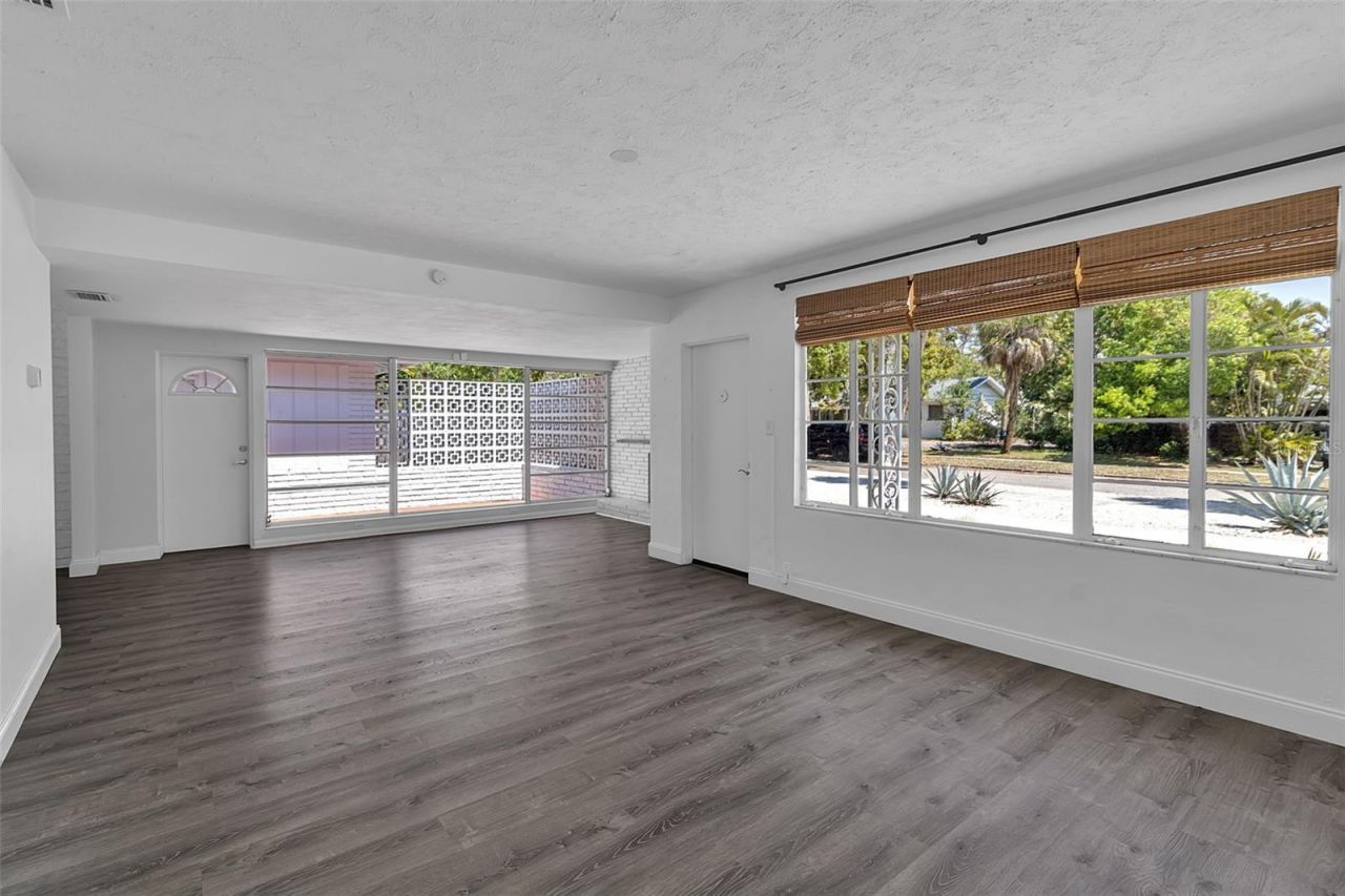 2019 Chippawa Place, Sarasota, FL 34234 Photo